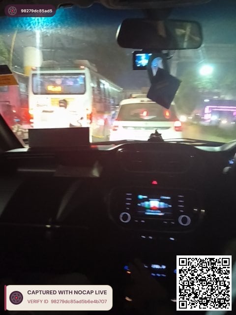 traffic on Balkum Pada — photo 1
