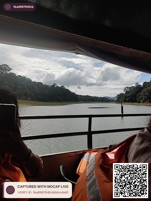 Boat safari @ Thekkady